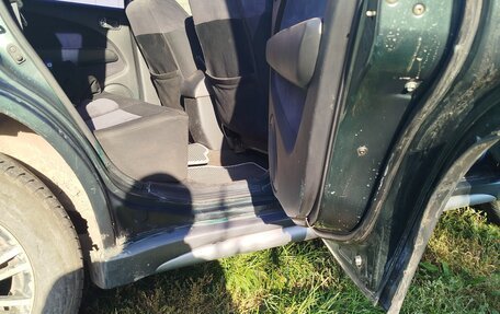 Mitsubishi Outlander III рестайлинг 3, 2006 год, 550 000 рублей, 11 фотография