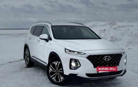 Hyundai Santa Fe IV, 2019 год, 3 000 000 рублей, 2 фотография