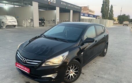 Hyundai Solaris II рестайлинг, 2014 год, 1 180 000 рублей, 1 фотография