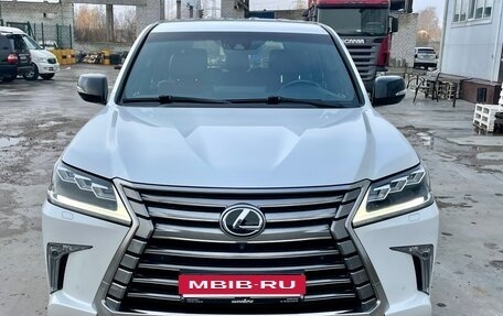 Lexus LX III, 2017 год, 7 300 000 рублей, 7 фотография