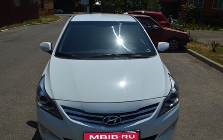 Hyundai Solaris II рестайлинг, 2016 год, 1 200 000 рублей, 5 фотография