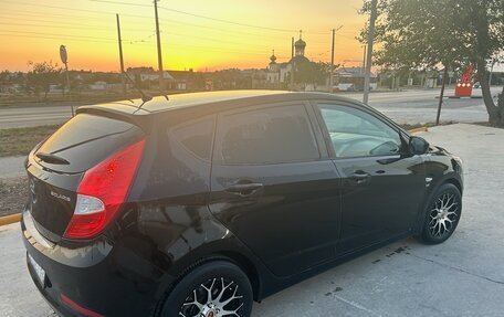 Hyundai Solaris II рестайлинг, 2014 год, 1 180 000 рублей, 14 фотография