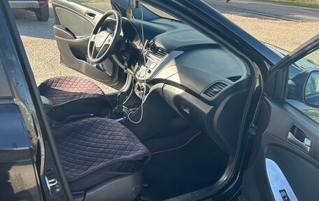 Hyundai Solaris II рестайлинг, 2014 год, 1 180 000 рублей, 18 фотография