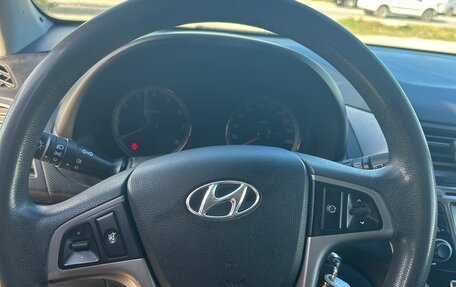 Hyundai Solaris II рестайлинг, 2014 год, 1 180 000 рублей, 19 фотография