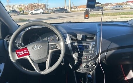 Hyundai Solaris II рестайлинг, 2014 год, 1 180 000 рублей, 23 фотография