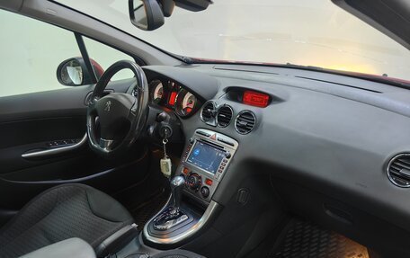 Peugeot 308 II, 2011 год, 699 000 рублей, 12 фотография