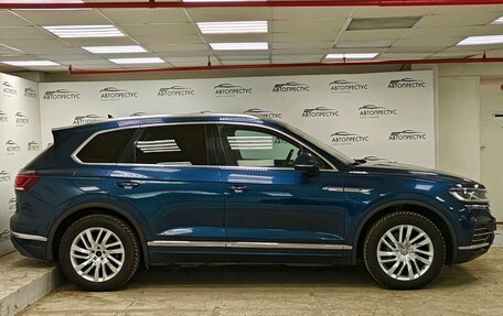 Volkswagen Touareg III, 2019 год, 3 600 000 рублей, 8 фотография