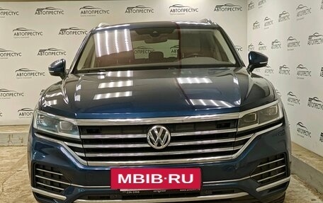 Volkswagen Touareg III, 2019 год, 3 600 000 рублей, 10 фотография