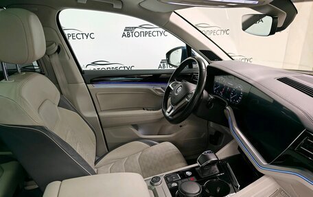 Volkswagen Touareg III, 2019 год, 3 600 000 рублей, 24 фотография