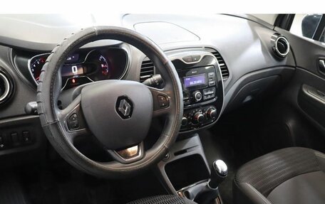 Renault Kaptur I рестайлинг, 2019 год, 1 684 900 рублей, 6 фотография