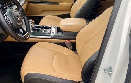 KIA Carnival, 2020 год, 3 450 000 рублей, 9 фотография