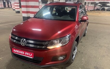 Volkswagen Tiguan I, 2012 год, 1 150 000 рублей, 2 фотография