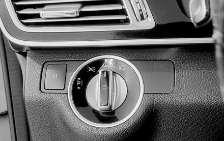 Mercedes-Benz E-Класс, 2014 год, 1 650 000 рублей, 8 фотография