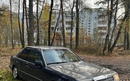 Mercedes-Benz W124, 1992 год, 185 000 рублей, 1 фотография