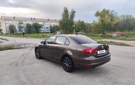 Volkswagen Jetta VI, 2011 год, 790 000 рублей, 4 фотография