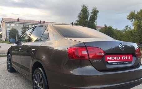 Volkswagen Jetta VI, 2011 год, 790 000 рублей, 9 фотография