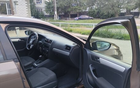 Volkswagen Jetta VI, 2011 год, 790 000 рублей, 14 фотография