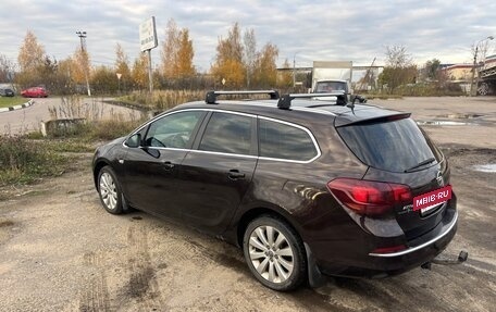 Opel Astra J, 2014 год, 1 080 000 рублей, 4 фотография
