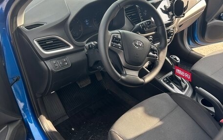 Hyundai Solaris II рестайлинг, 2017 год, 1 350 000 рублей, 18 фотография