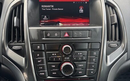 Opel Astra J, 2014 год, 1 080 000 рублей, 18 фотография