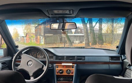 Mercedes-Benz W124, 1992 год, 185 000 рублей, 7 фотография