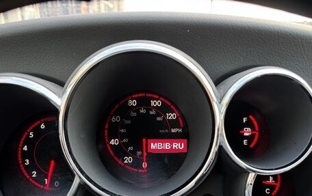 Pontiac Vibe II, 2004 год, 530 000 рублей, 19 фотография