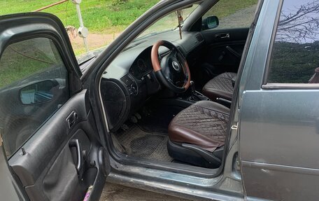 Volkswagen Golf IV, 1999 год, 270 000 рублей, 2 фотография