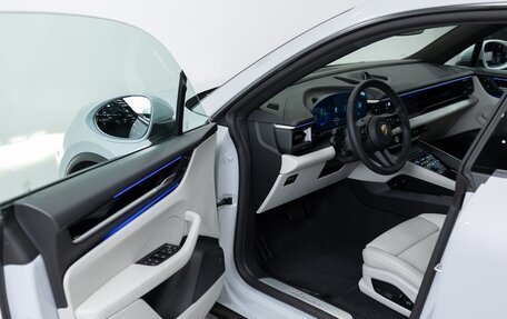 Porsche Macan, 2025 год, 11 690 000 рублей, 7 фотография