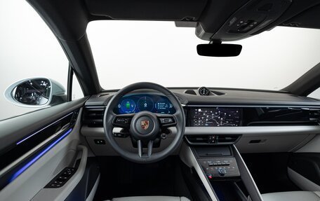 Porsche Macan, 2025 год, 11 690 000 рублей, 13 фотография