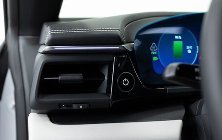 Porsche Macan, 2025 год, 11 690 000 рублей, 15 фотография