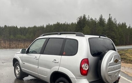 Chevrolet Niva I рестайлинг, 2010 год, 450 000 рублей, 7 фотография