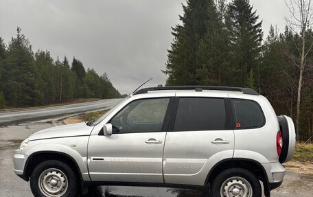 Chevrolet Niva I рестайлинг, 2010 год, 450 000 рублей, 8 фотография