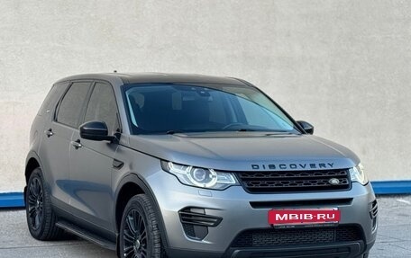 Land Rover Discovery Sport I рестайлинг, 2015 год, 2 400 000 рублей, 3 фотография