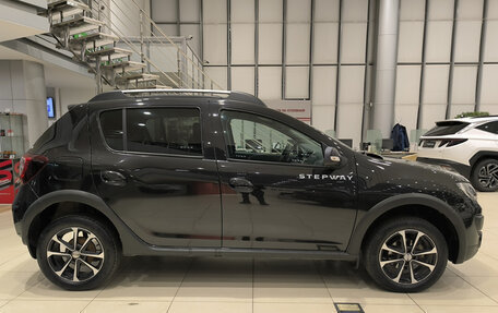 Renault Sandero II рестайлинг, 2017 год, 850 000 рублей, 8 фотография