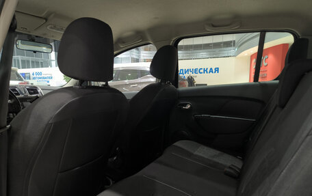 Renault Sandero II рестайлинг, 2017 год, 850 000 рублей, 16 фотография