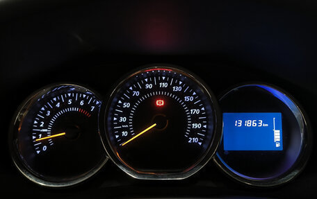 Renault Sandero II рестайлинг, 2017 год, 850 000 рублей, 17 фотография