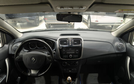 Renault Sandero II рестайлинг, 2017 год, 850 000 рублей, 18 фотография