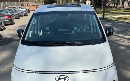 Hyundai Staria, 2025 год, 8 300 000 рублей, 4 фотография