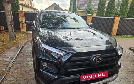 Toyota RAV4, 2023 год, 3 700 000 рублей, 1 фотография