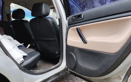 Volkswagen Passat B5+ рестайлинг, 1997 год, 250 000 рублей, 4 фотография