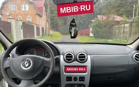 Renault Logan I, 2013 год, 440 000 рублей, 2 фотография