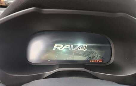 Toyota RAV4, 2023 год, 3 700 000 рублей, 2 фотография