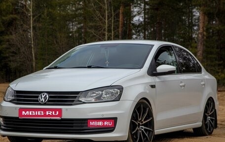 Volkswagen Polo VI (EU Market), 2018 год, 1 300 000 рублей, 5 фотография