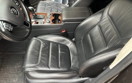 Volkswagen Touareg III, 2015 год, 3 050 000 рублей, 13 фотография