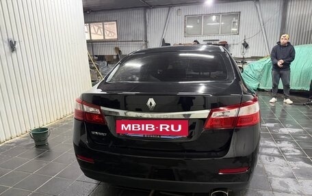 Renault Latitude I, 2010 год, 860 000 рублей, 4 фотография