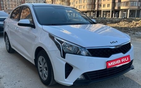 KIA Rio IV, 2022 год, 1 550 000 рублей, 1 фотография