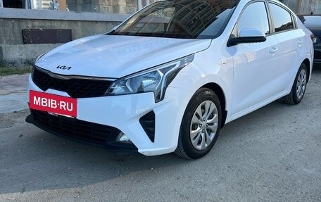 KIA Rio IV, 2022 год, 1 550 000 рублей, 3 фотография