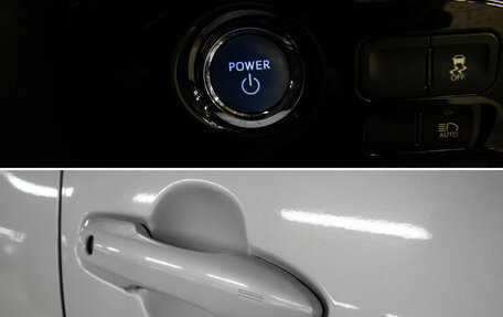 Toyota Prius IV XW50, 2016 год, 1 798 000 рублей, 20 фотография