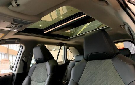 Toyota RAV4, 2025 год, 4 550 000 рублей, 13 фотография