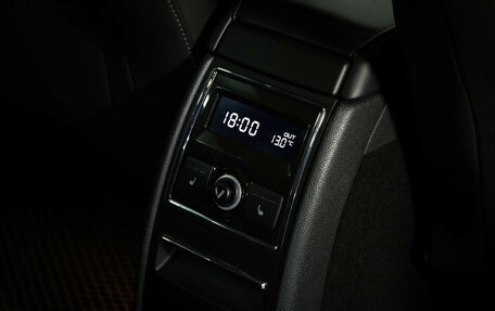 Skoda Superb III рестайлинг, 2014 год, 1 249 000 рублей, 20 фотография